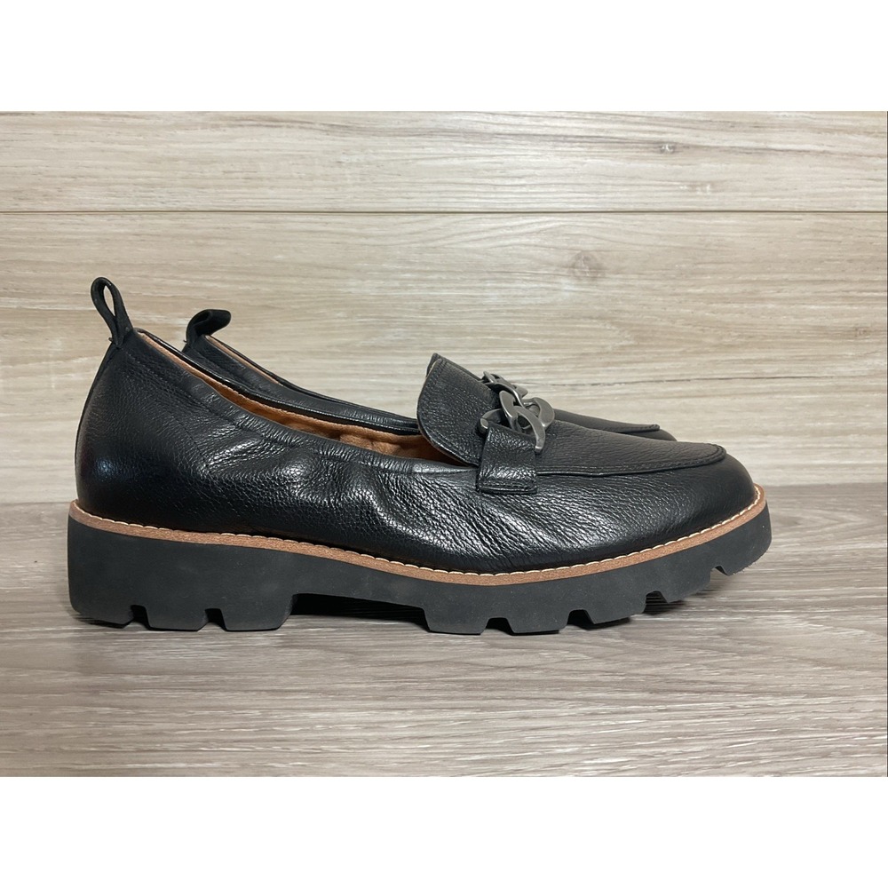 Vionic Cynthia Charm -Black Leather Loafers Lug Sole Slip On Shoes Women Size 7
